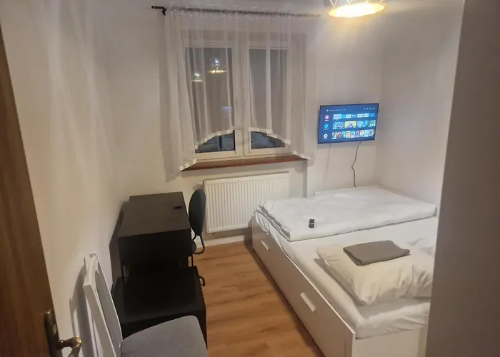 Budomas Budget Wroclaw-szymanow Freeparking Smarttv Séjour chez l'habitant Wrocław